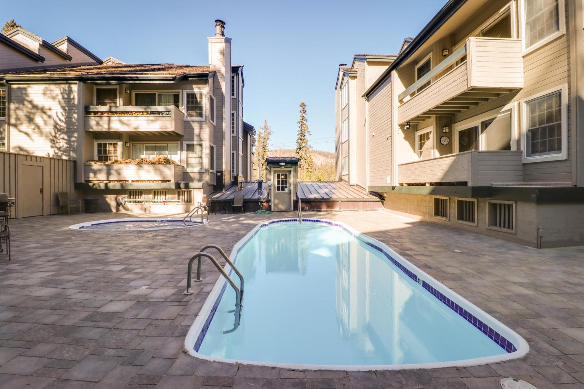 Sierra Manor Escape Mammoth Lakes